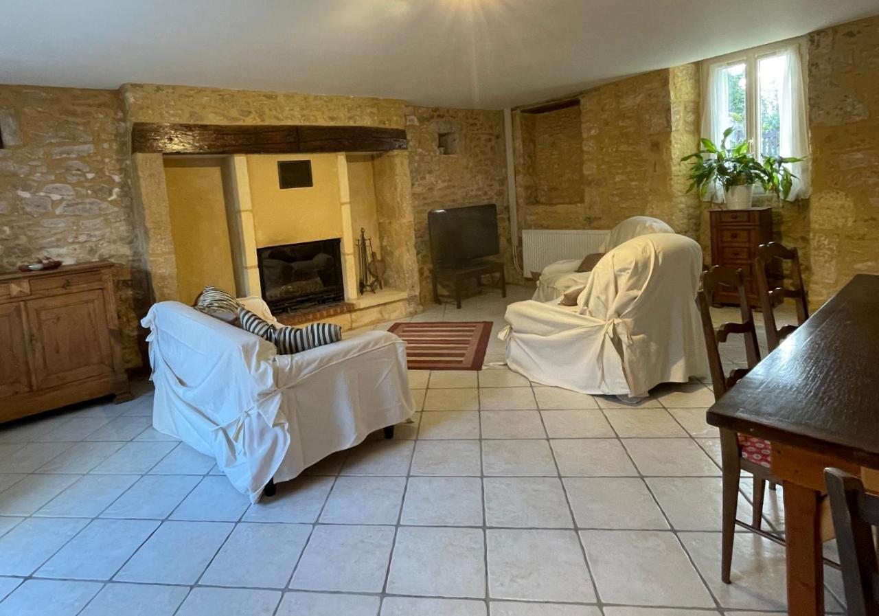 Holidayhome For 6 Persons At Ferme La Geneste Coux-et-Bigaroque-Mouzens Extérieur photo