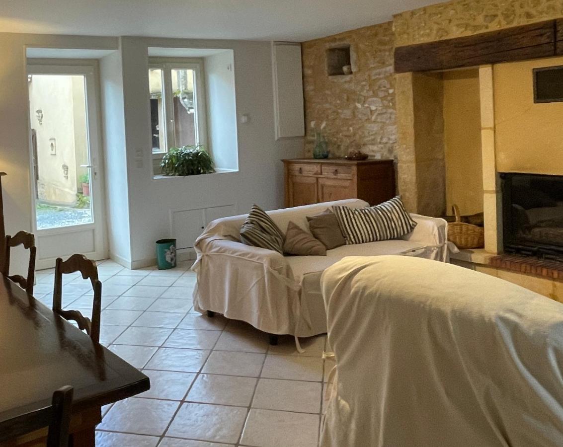Holidayhome For 6 Persons At Ferme La Geneste Coux-et-Bigaroque-Mouzens Extérieur photo